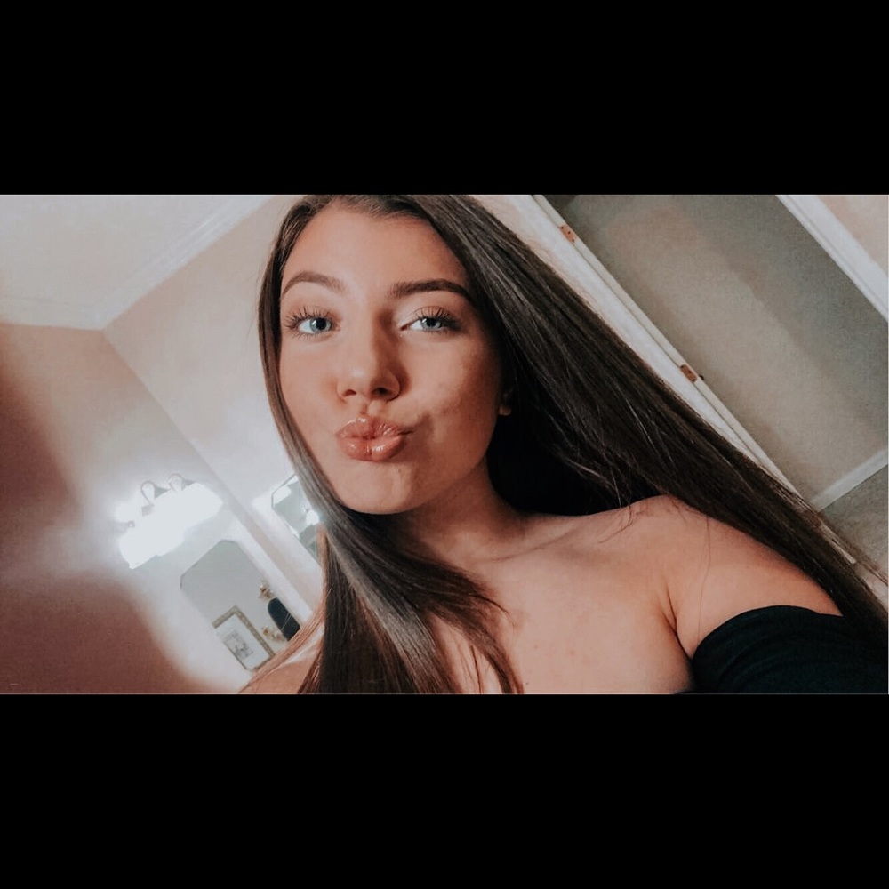 Meet your Posher, Gabby